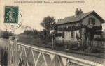 Train au passage  niveau du Moulin Foulon en 1909